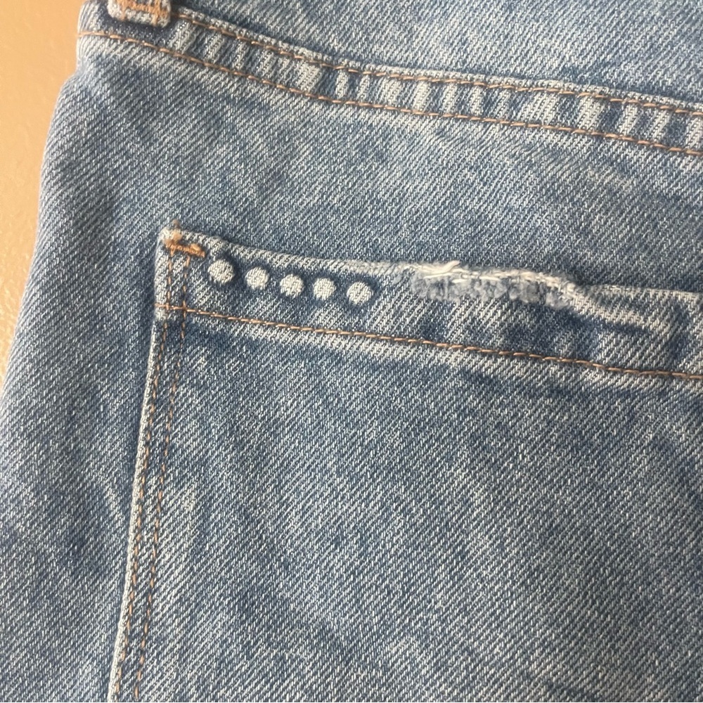 Blank NYC Distressed Blue Denim Cutoff Shorts size 26 - Picture 9 of 9